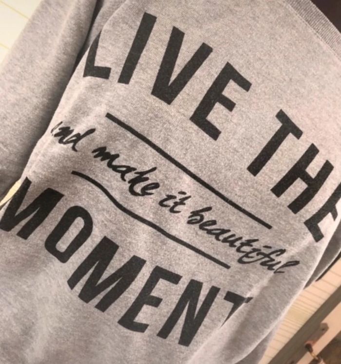 Sweat gris - photo numéro 2