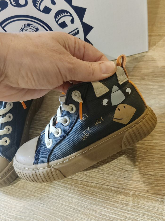 Baskets chaussures montantes à lacets élastiques Buggy marine Taille 25 - photo numéro 3