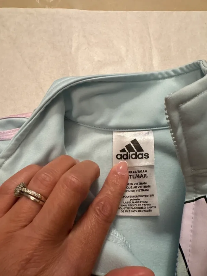 Haut de survêtement Adidas fille taille 4 ans authentique - photo numéro 4
