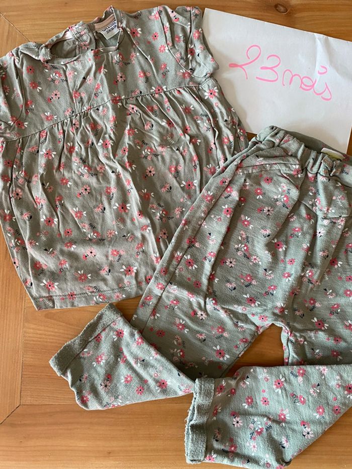 Ensemble tee shirt pantalon
