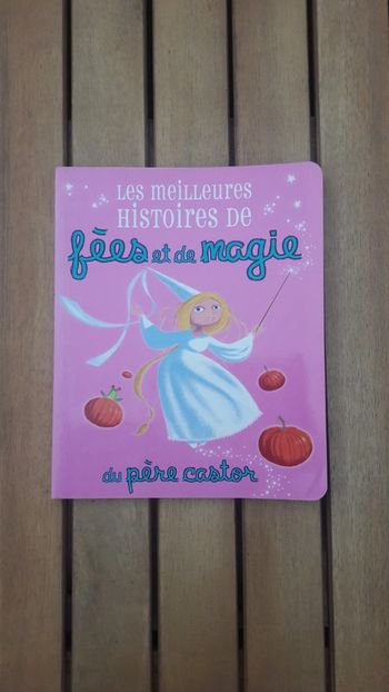 Les meilleures histoires de fées et de magie Père Castor