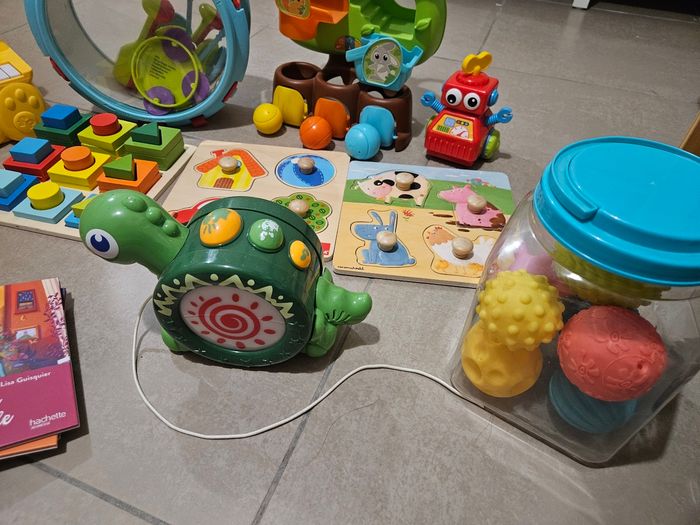 Lot de jouets - photo numéro 4