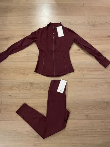 Ensemble LuluLemon define - neuf avec étiquette
