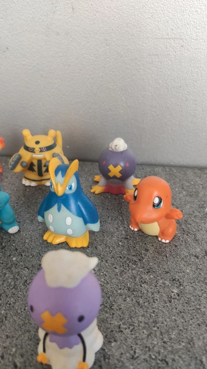 Lot de 9 figurines pokémon Bandai finger Nintendo bon état - photo numéro 4