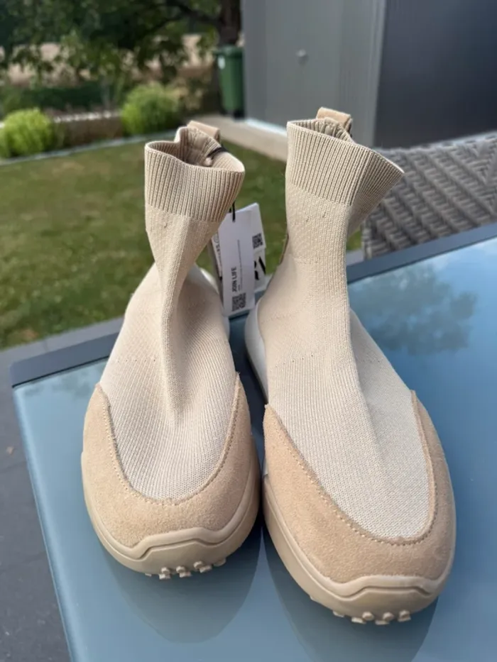 Basket Zara chaussettes beige - photo numéro 4