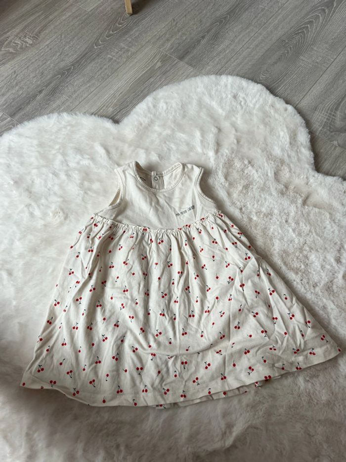 Robe cerise bébé fille 12mois