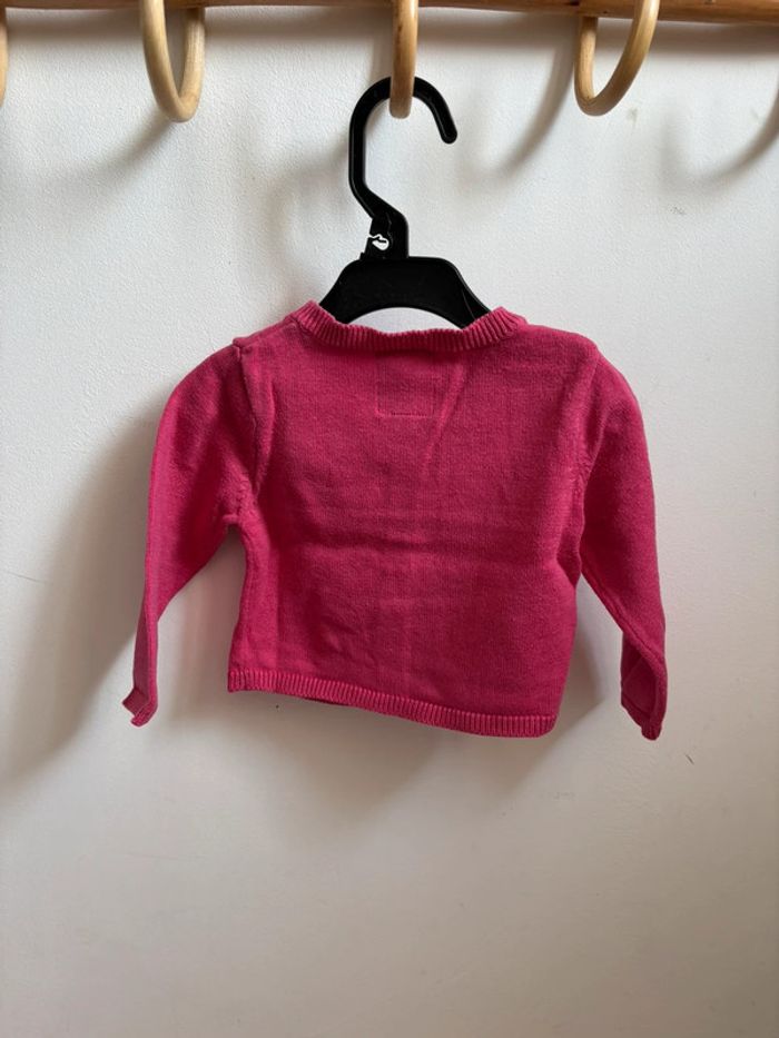 Gilet rose 3 mois - photo numéro 5