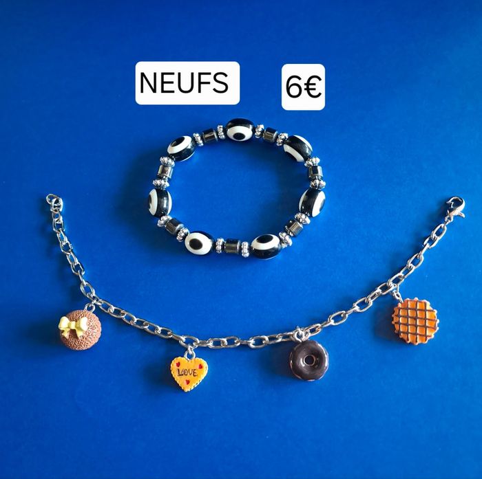 2 Bracelets NEUFS avec perles et breloques pour fille
