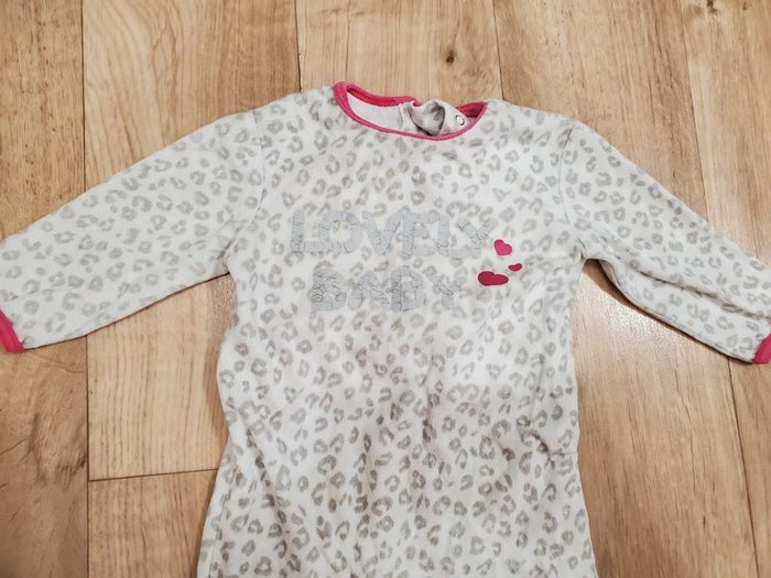 Pyjama/Grenouillère Hivers 18 Mois - photo numéro 4