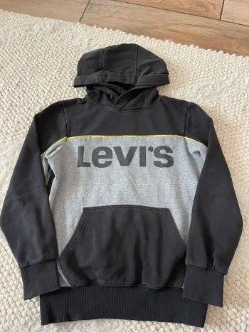 Sweat Levi’s
