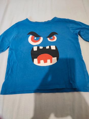 Tshirt manches longues 4 ans