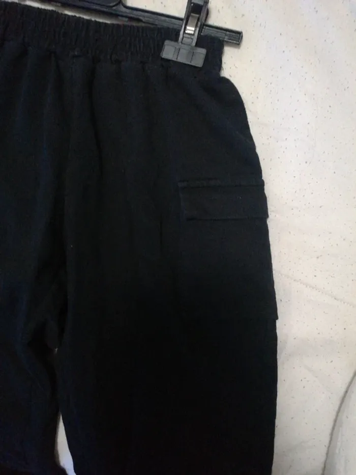 Pantalon cargo 8/10 ans - photo numéro 3