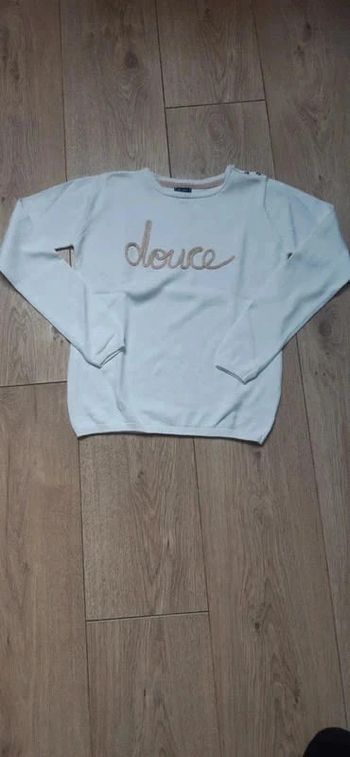 Pull fin kiabi blanc "douce" 10 ans état neuf