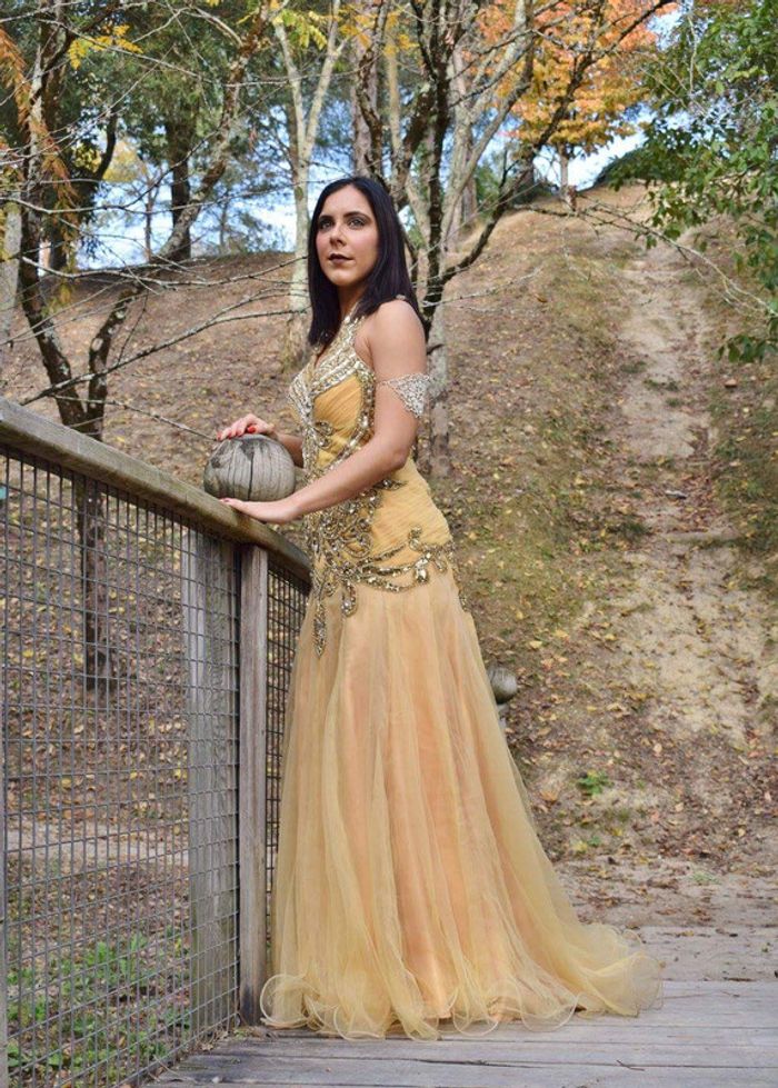 Robe soirée ou mariée - photo numéro 2