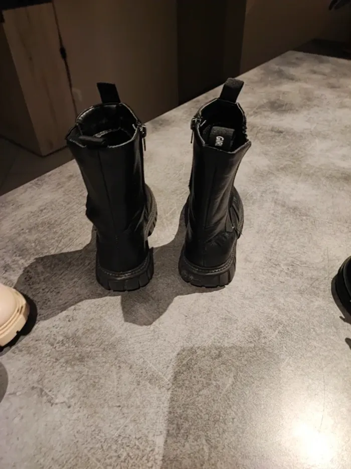 Bottes - photo numéro 2