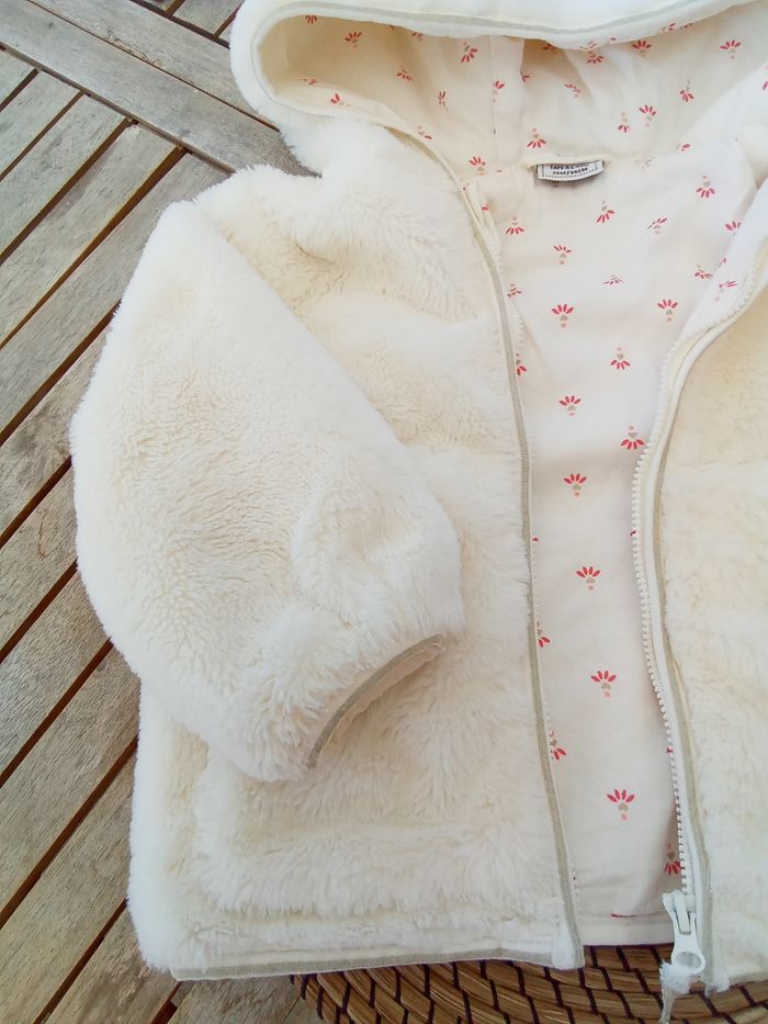 Veste crème en fausse fourrure avec capuche TAO taille 3 ans - photo numéro 5