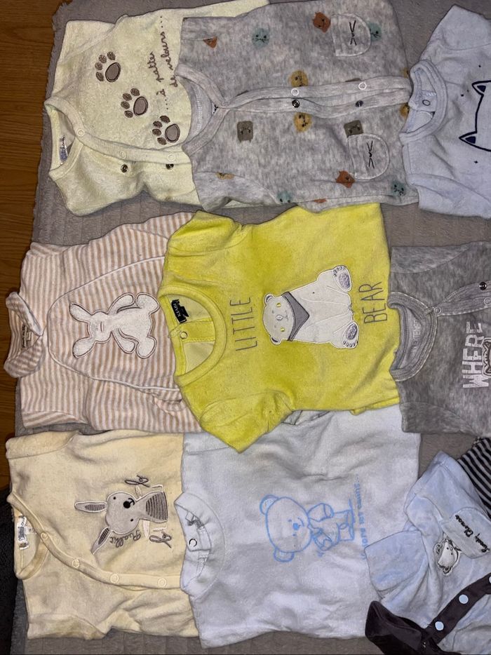 Pyjama 1 mois - photo numéro 2