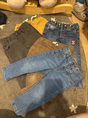 Lot pantalons garçon 18 mois
