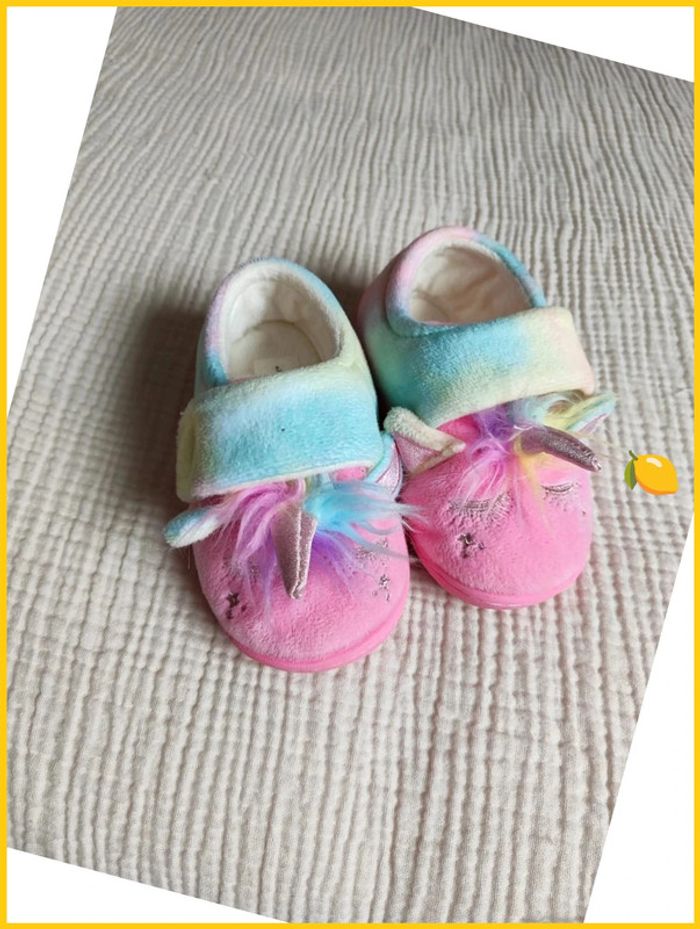 Chaussons fille licorne 🦄/T24