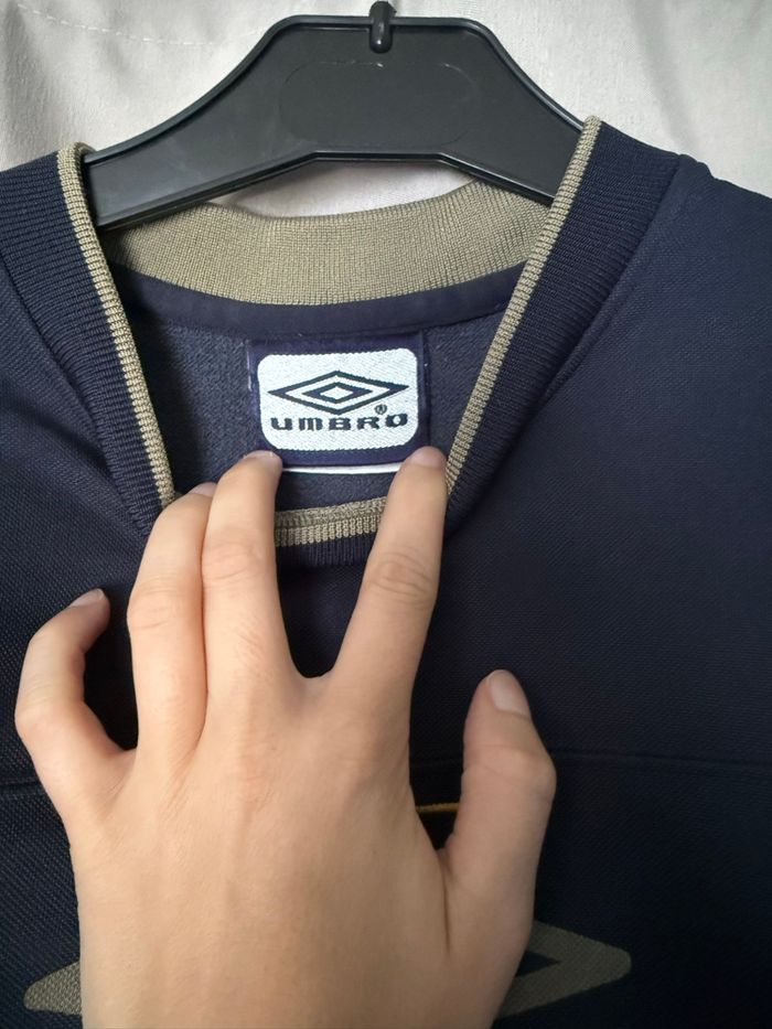Pull umbro - photo numéro 3
