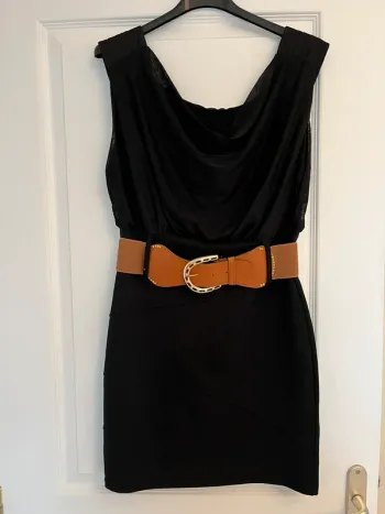 Robe noire