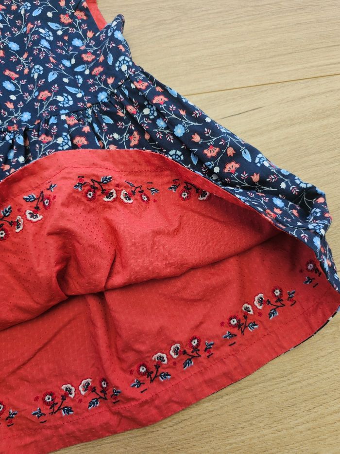 Robe 👗 2ans - photo numéro 3