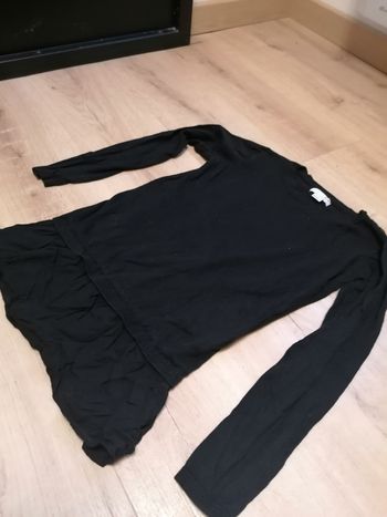 Pull noir taille 10ans la halle 