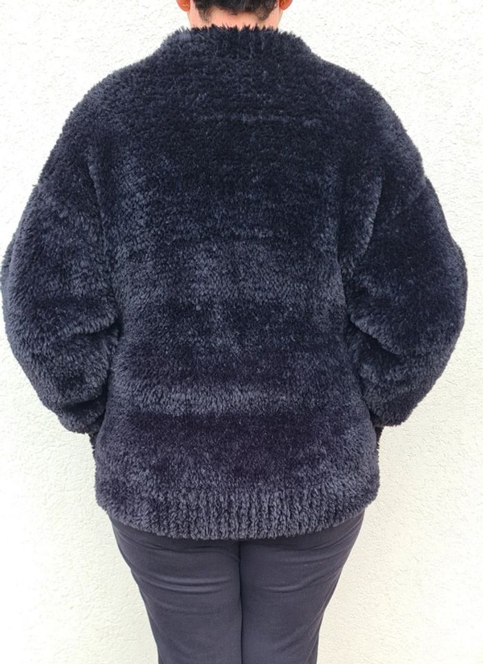 Blouson/doudoune noir fait main - photo numéro 5