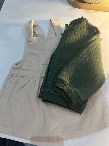 Ensemble robe et veste tape à l’œil