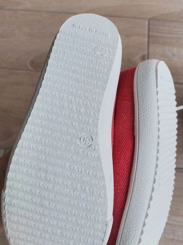 Chaussure a lacets neuve taille 30 petalous - photo numéro 6