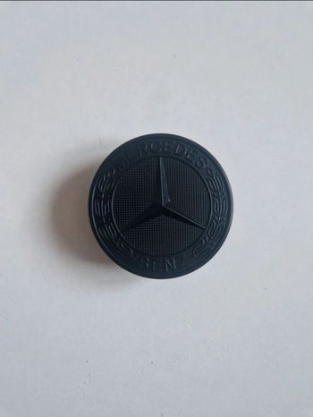 Mercedes logo capot noir