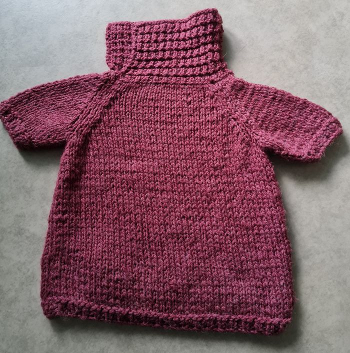 pull hiver bordeaux violet fait main fille 3 ans - photo numéro 2