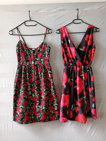 Lots de 2 robes tailles 36 /38