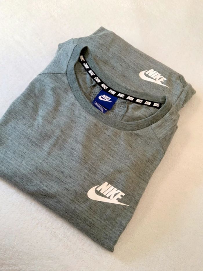 Ensemble NIKE bas de survêtement et t-shirt - photo numéro 2
