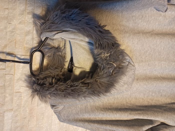 Sweat Long à Capuche Gris Femme Taille M NEUF - photo numéro 6