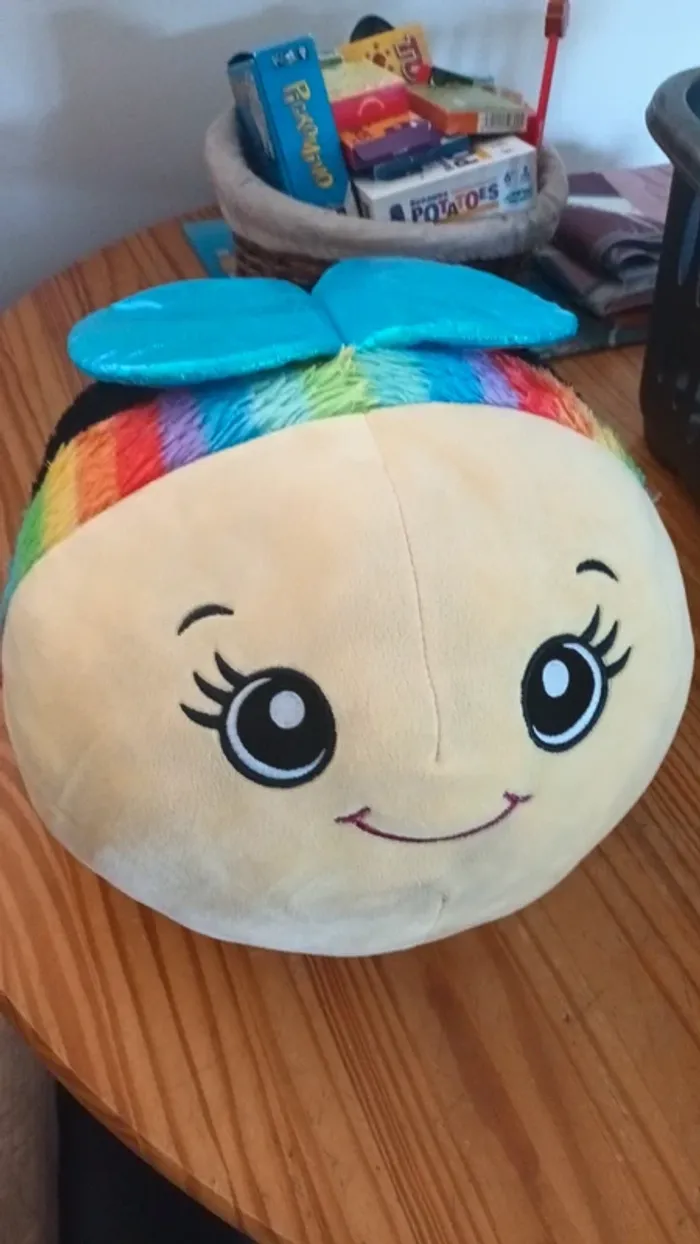 Peluche abeille