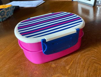 Lunch box 