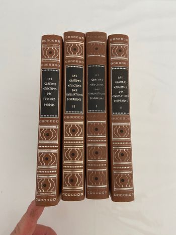 Lot 4 Livres anciens les grandes énigmes des civilisations disparus 1, 2, 3