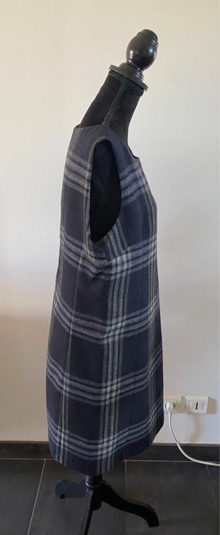 Robe Tara Jarmon marine et grise à carreaux taille 42 - photo numéro 5