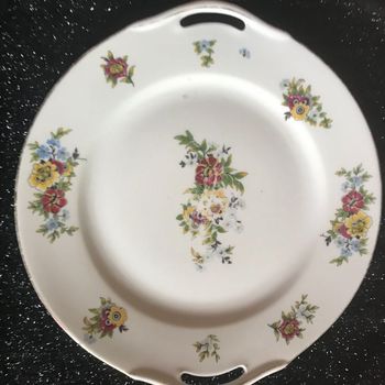 assiette dessin fleurs * prix 5e * kiki60230