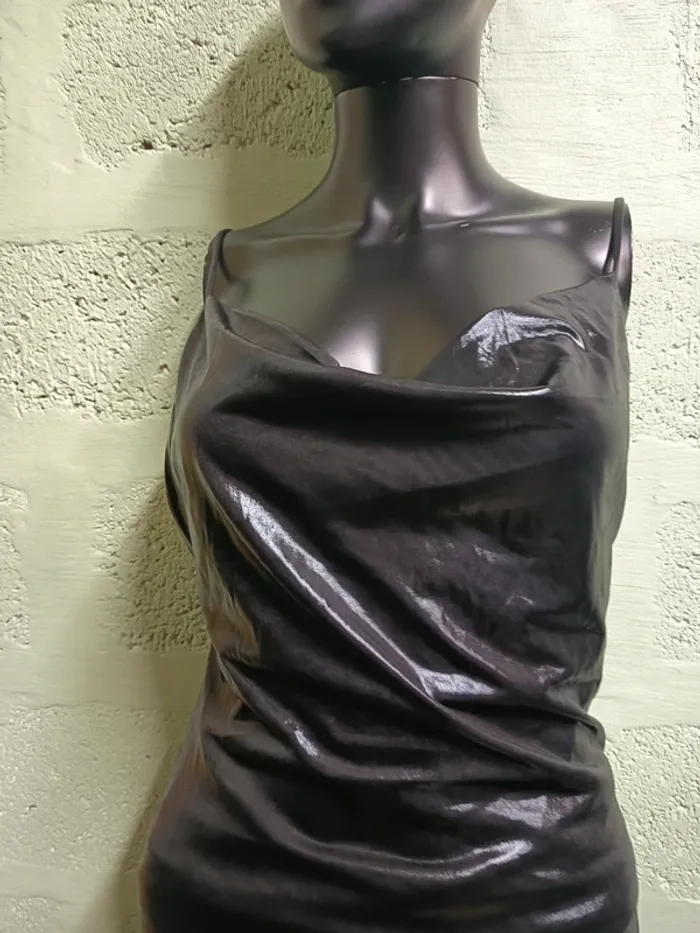 3 3 6 1 6 0 robe noire femme m - photo numéro 2