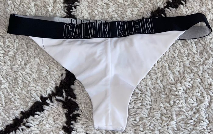 Tanga bas de maillot de bain blanc et noir s Calvin Klein - photo numéro 3