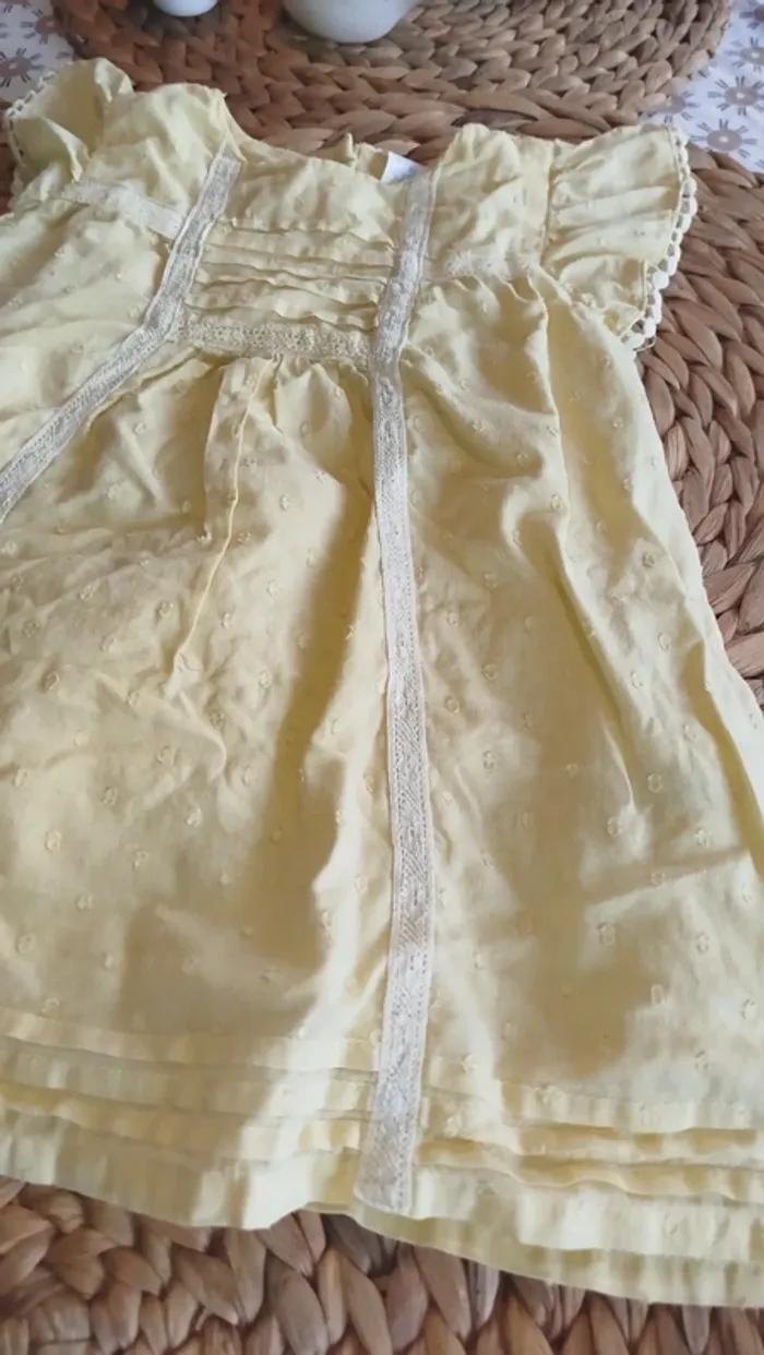 Robe 12 mois - photo numéro 5