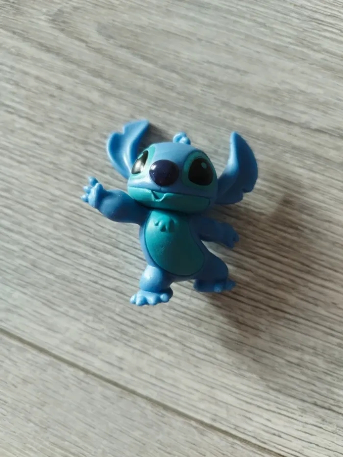 Lot figurines Stitch - photo numéro 4