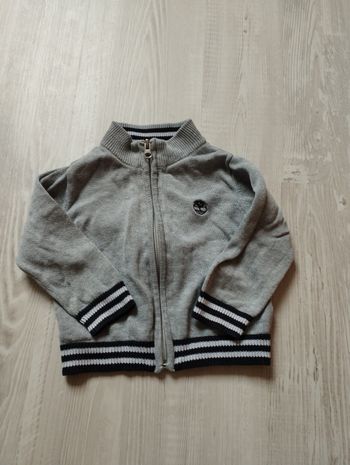 Gilet taille 18 mois