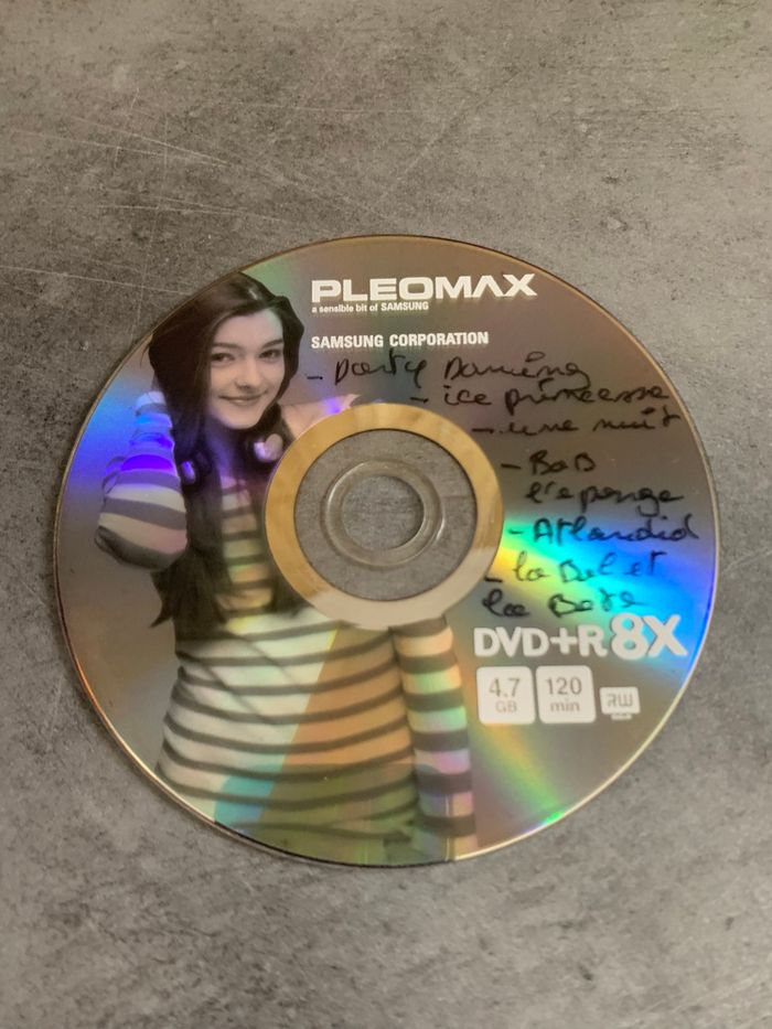 Pantalon de jogging taille 38/40 + autre - photo numéro 3