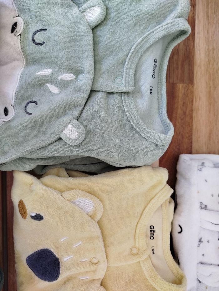 Lot de 10 pyjamas - photo numéro 4