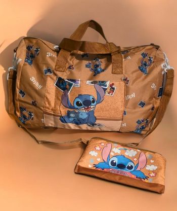 Ensemble sac de voyage et pochette stitch 