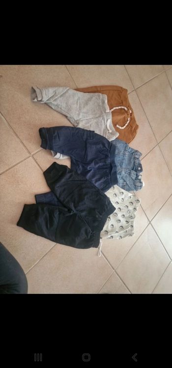 Lot pantalons garçon