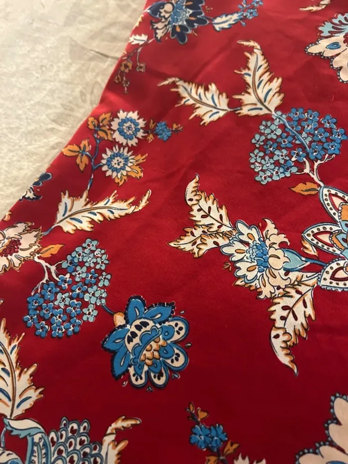 Débardeur rouge à motifs - photo numéro 4